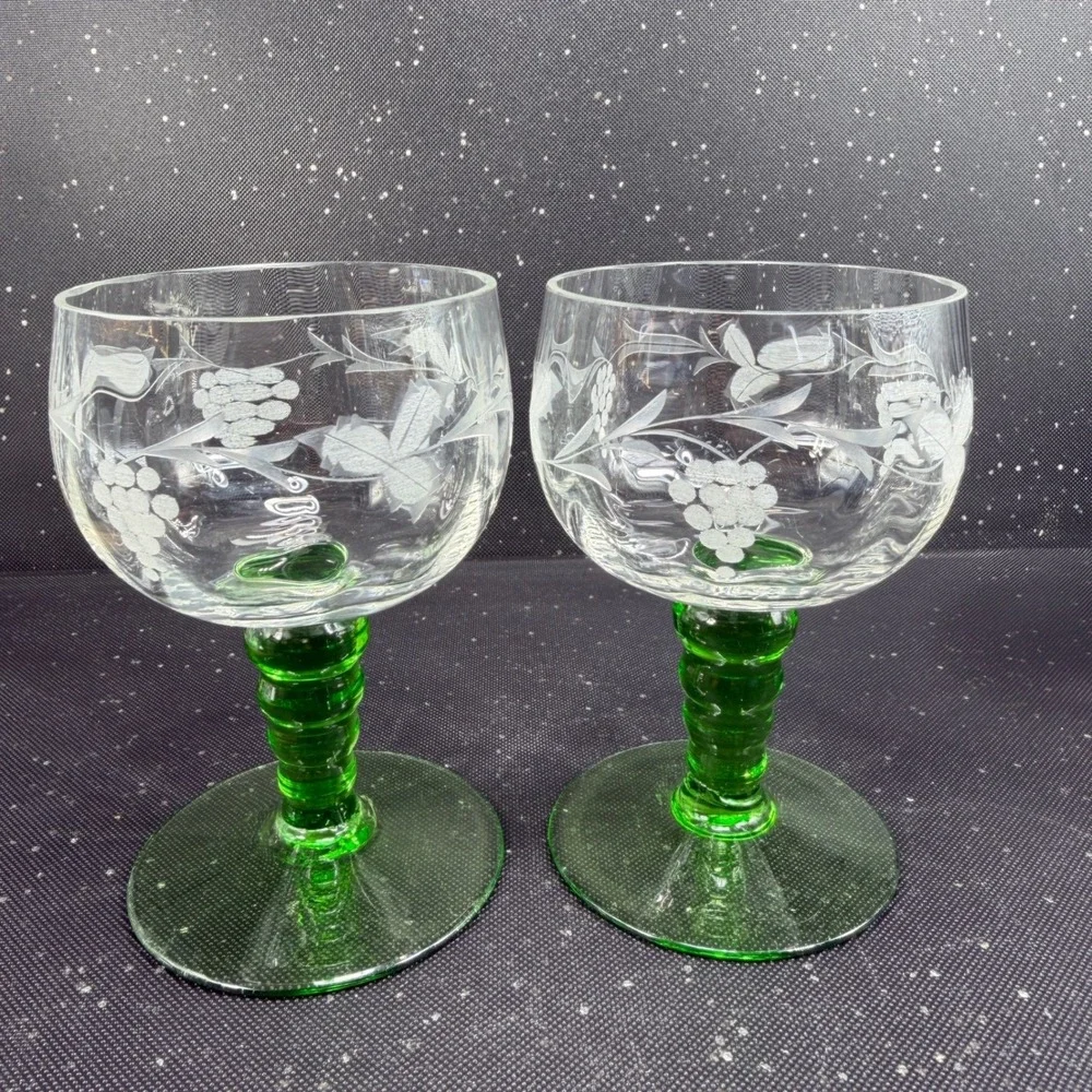 Vintage Roemer Etched Grape Wine Glasses Green Beehive Stem Set of 2 Cups VTG